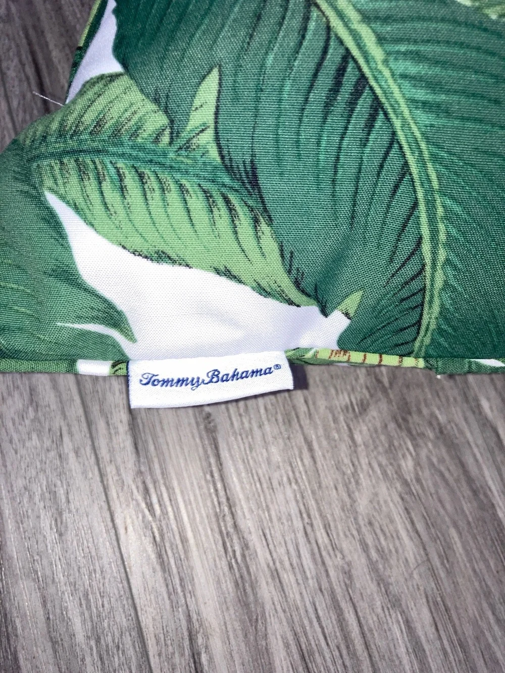 Tommy Bahama tommy bahama